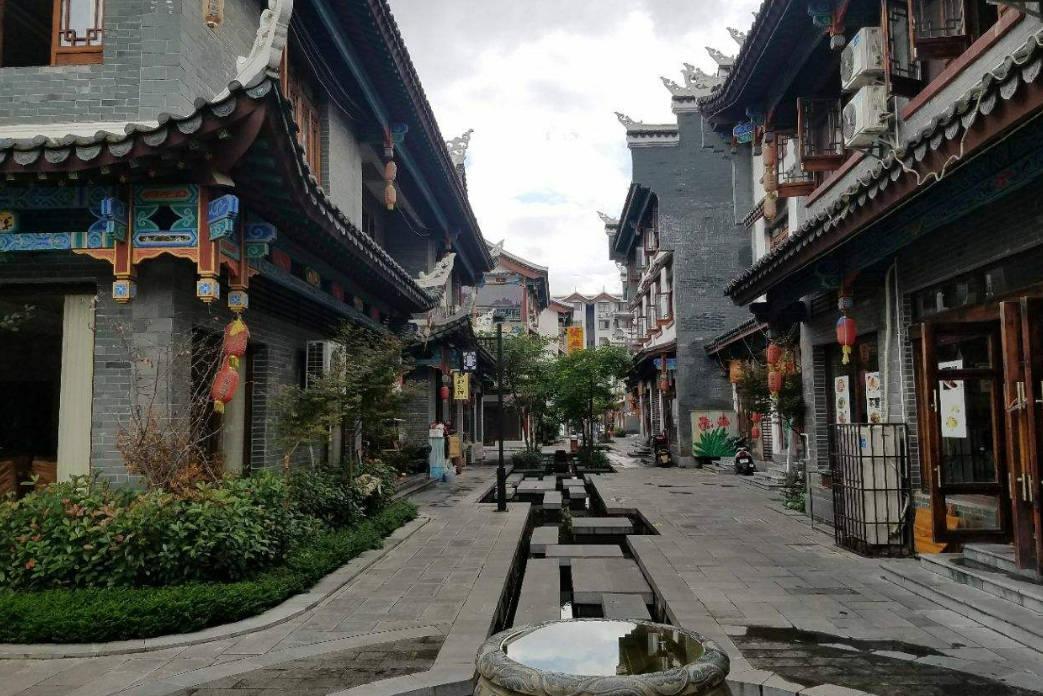 小型的足球赛